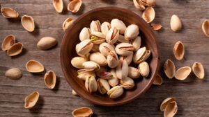 Pistachos con cáscara tostado y salado